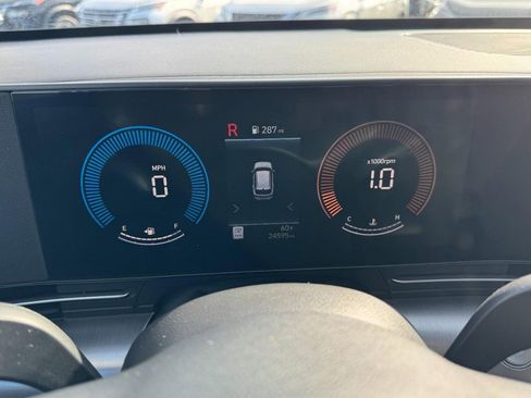 Certified 2025 Hyundai Kona SEL image 22