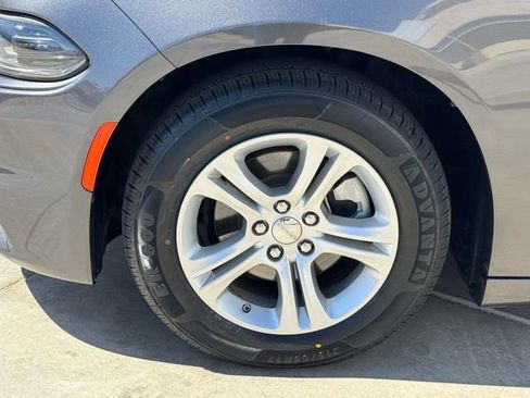 Used 2023 Dodge Charger SXT image 9