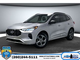 Used 2023 Ford Escape ST-Line w/ Tech Pack #1 video 1