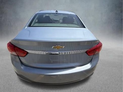 Used 2014 Chevrolet Impala LTZ FWD image 6