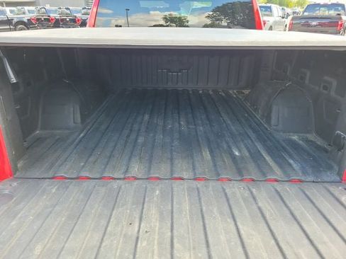 Used 2023 Chevrolet Silverado 1500 LT AWD/4WD image 25