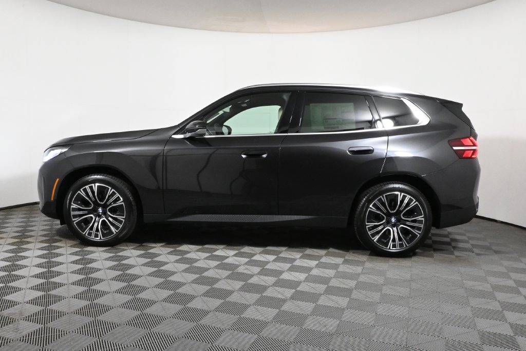 Used 2026 BMW X3 xDrive30i w/ Convenience Package AWD/4WD image 2