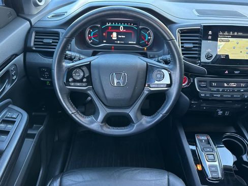 Used 2022 Honda Pilot Touring image 15