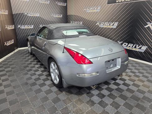 Used 2005 Nissan 350Z Grand Touring image 10