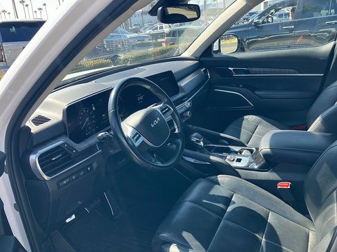 Used 2024 Kia Telluride SX FWD image 50