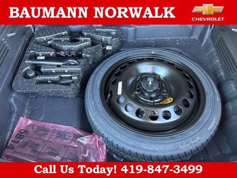 Used 2023 Chevrolet TrailBlazer ACTIV w/ Sun and Liftgate Package AWD/4WD image 38