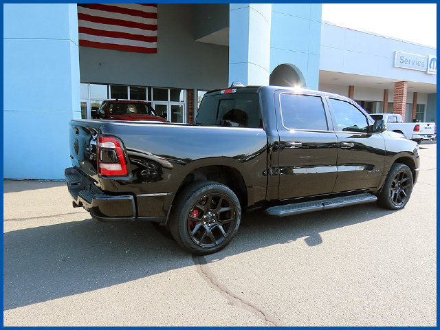 Used 2023 RAM 1500 Laramie AWD/4WD image 6