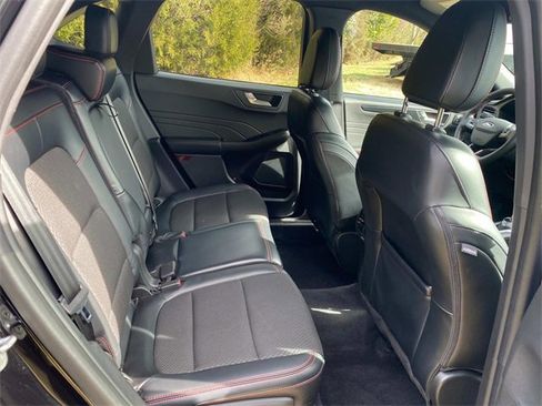 Used 2023 Ford Escape ST-Line Elite image 34