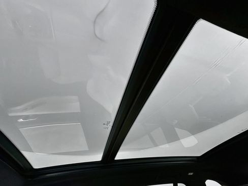 Used 2022 BMW X5 sDrive40i w/ Premium Package RWD image 21