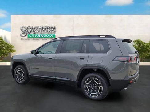 New 2026 Jeep Cherokee Laredo AWD/4WD image 3