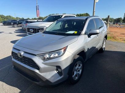 Used 2020 Toyota RAV4 XLE w/ Convenience Package