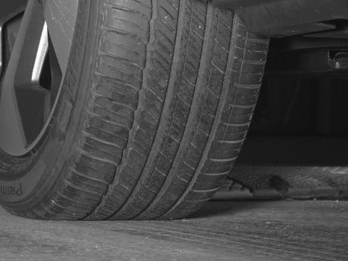 New 2026 Volvo XC40 B5 Plus w/ Protection Package Premier image 41