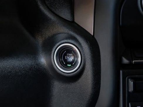 Used 2024 Chevrolet Silverado 2500 Custom w/ Custom Convenience Package image 20