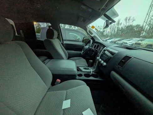 Used 2013 Toyota Tundra 2WD Double Cab w/ SR5 Pkg image 10