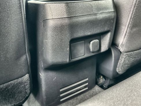 Used 2025 Toyota Tacoma SR RWD image 27