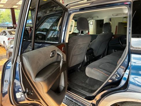 Used 2019 Nissan Armada SV w/ Driver Package AWD/4WD image 23