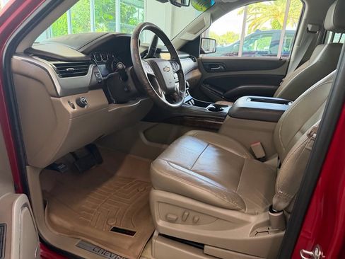 Used 2015 Chevrolet Tahoe LT w/ Luxury Package RWD image 11