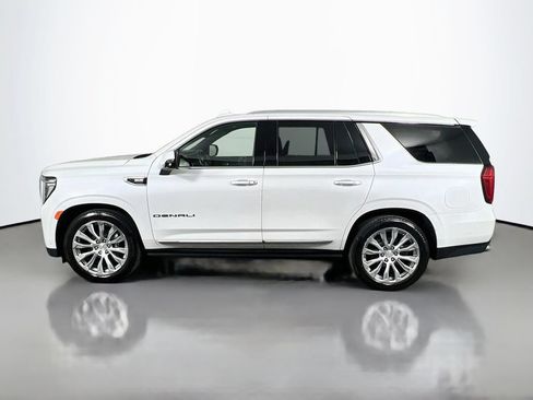 Used 2023 GMC Yukon Denali w/ Denali Reserve Package AWD/4WD image 4
