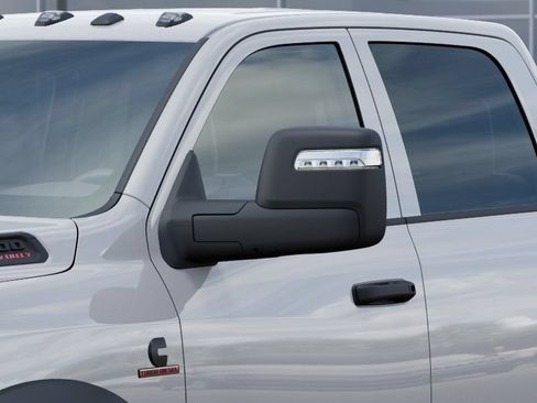 New 2026 RAM 5500 Tradesman AWD/4WD image 12