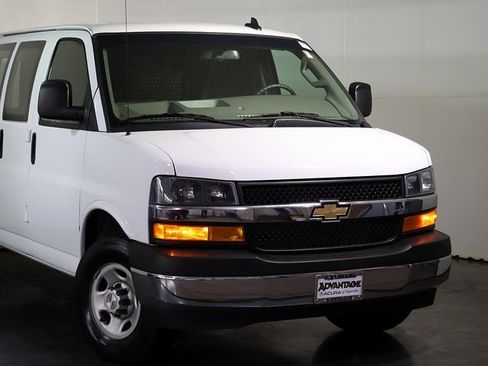 Used 2024 Chevrolet Express 2500 w/ Driver Convenience Package image 6
