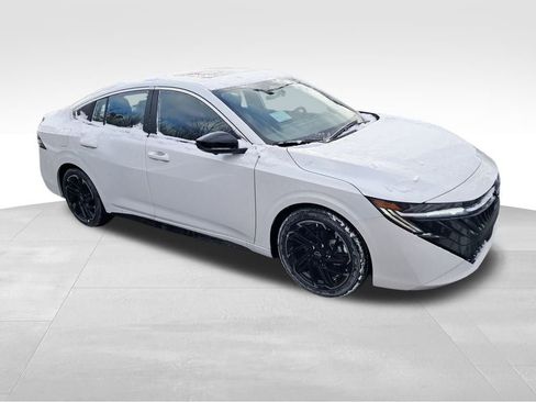 New 2026 Nissan Sentra SR w/ SR Premium Package image 8