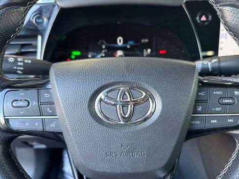 Used 2022 Toyota Mirai XLE w/ Advanced Technology Package image 21