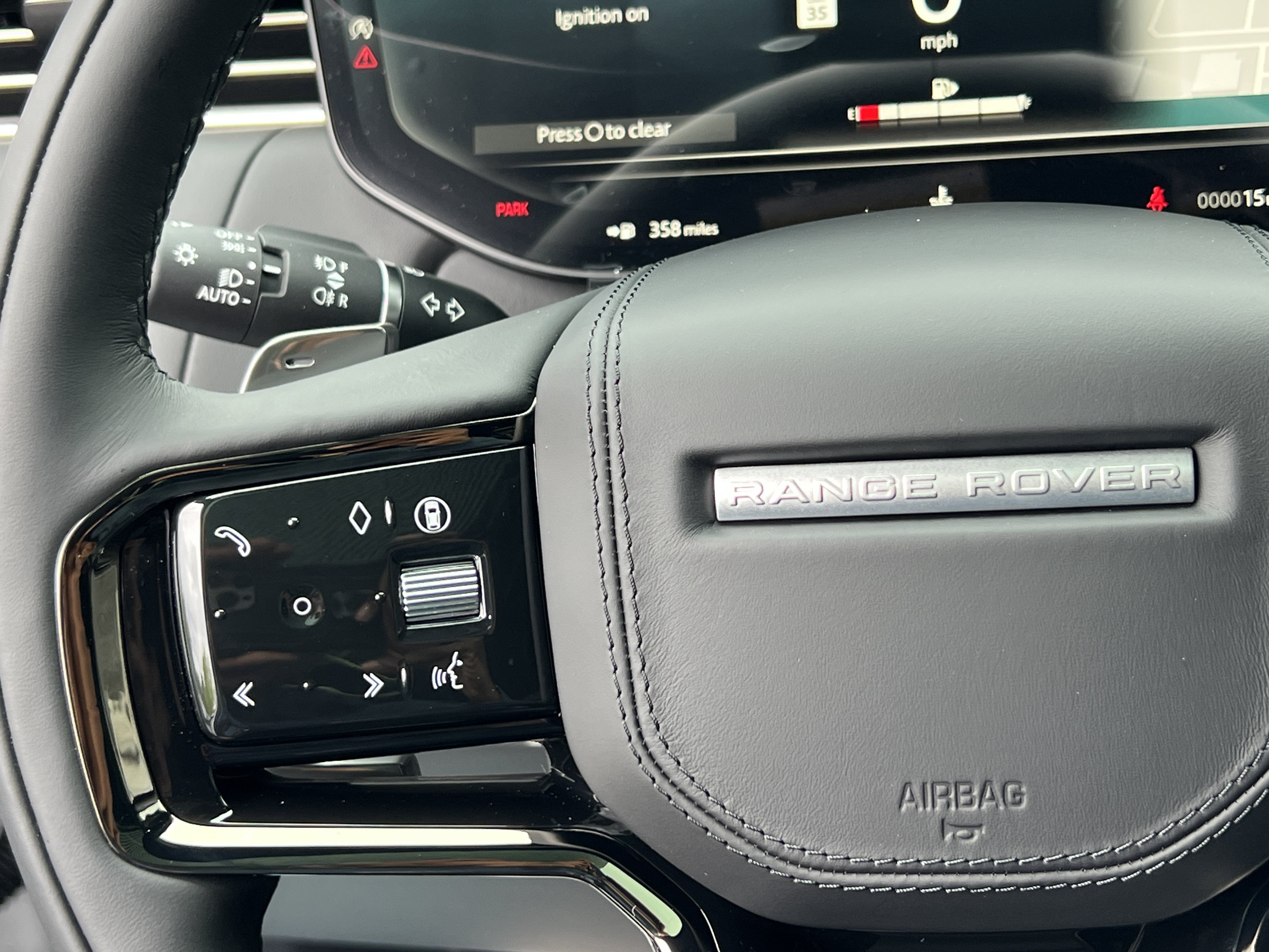 New 2025 Land Rover Range Rover Sport Dynamic SE AWD/4WD image 29