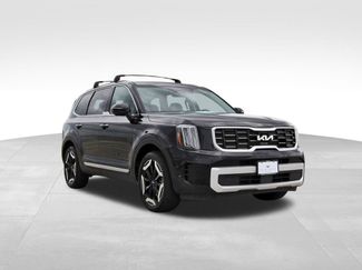 Used 2025 Kia Telluride S video 1