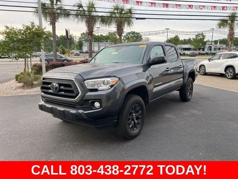 Used 2022 Toyota Tacoma SR5 w/ SR5 Appearance Package (SM) image 34