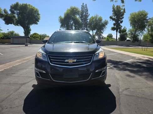 Used 2017 Chevrolet Traverse LT FWD image 11