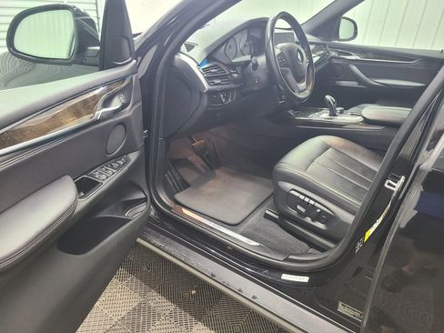 Used 2018 BMW X5 xDrive35i w/ M Sport Package AWD/4WD image 21