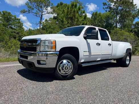 Used 2011 Chevrolet Silverado 3500 LT w/ Interior Plus Package AWD/4WD image 1