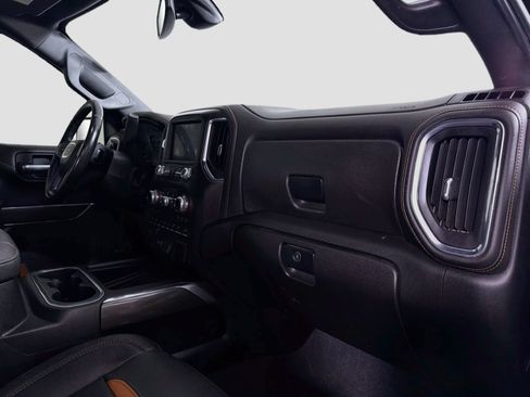 Used 2022 GMC Sierra 1500 AT4 w/ AT4 Premium Package AWD/4WD image 32
