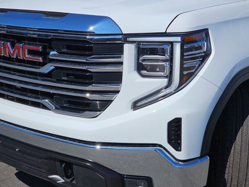Used 2025 GMC Sierra 1500 SLT image 35