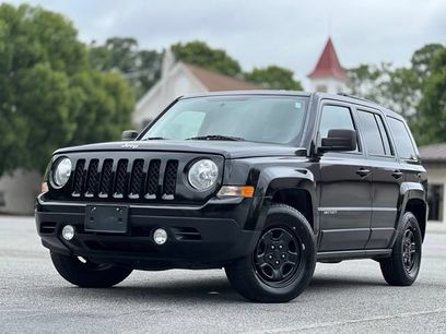 Used 2016 Jeep Patriot Sport w/ Power Value Group