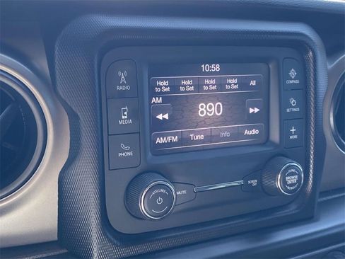 Used 2020 Jeep Wrangler Unlimited Sport S image 22