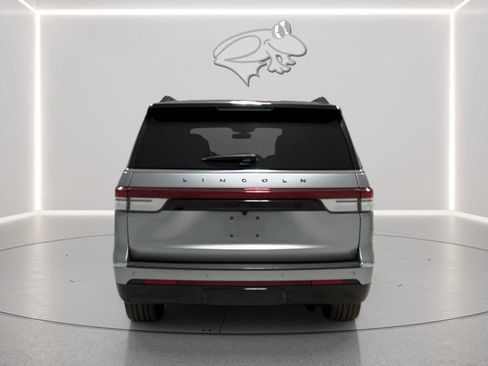 Used 2023 Lincoln Navigator Black Label AWD/4WD image 4