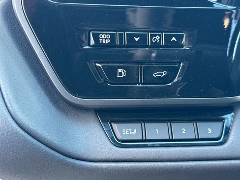 Used 2025 Lexus TX 500h AWD image 33