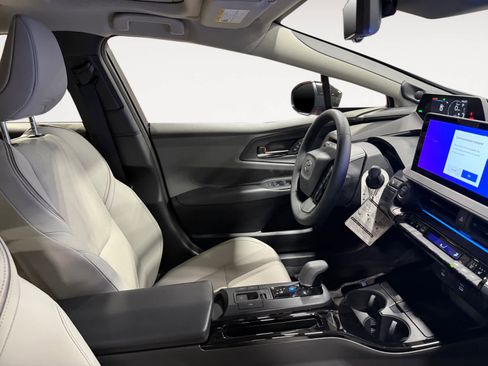New 2026 Toyota Prius Limited image 15