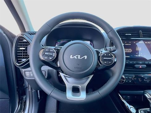 New 2025 Kia Soul EX image 11