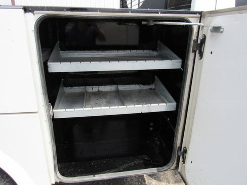 Used 2022 RAM 3500 Tradesman w/ Chrome Appearance Group AWD/4WD image 19