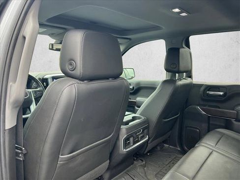 Used 2020 GMC Sierra 1500 SLT w/ SLT Premium Package image 17