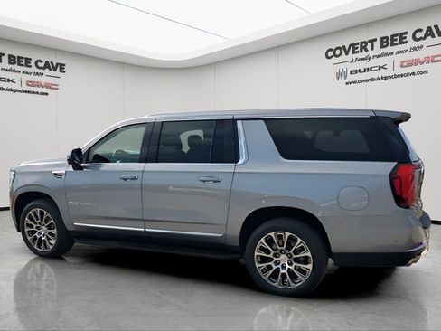 Certified 2025 GMC Yukon XL Denali image 6