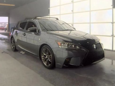Used 2014 Lexus CT 200h w/ F Sport w/Nuluxe Interior FWD image 2