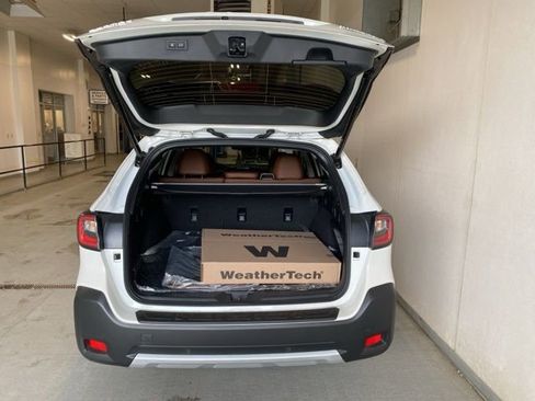 Used 2025 Subaru Outback Touring XT image 7