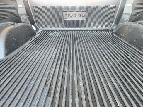 Certified 2025 Chevrolet Silverado 1500 LT image 34