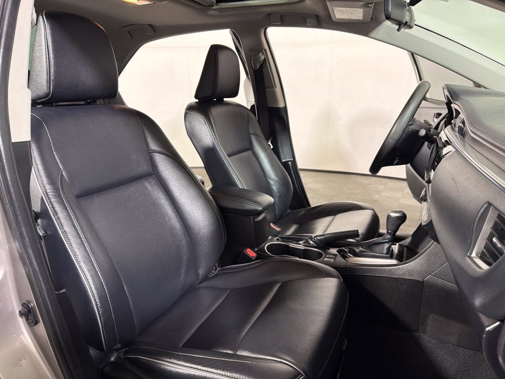 Used 2014 Toyota Corolla LE Premium w/ Driver Convenience Package FWD image 23
