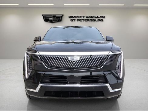 Used 2025 Cadillac Escalade IQ Luxury 1 image 8