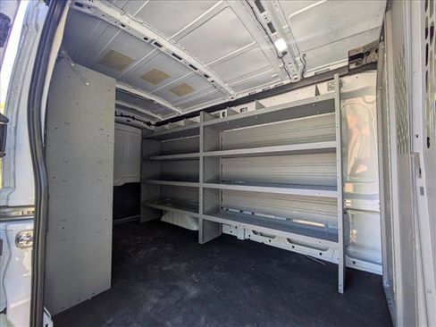 Used 2024 Ford Transit 250 148 Medium Roof image 10