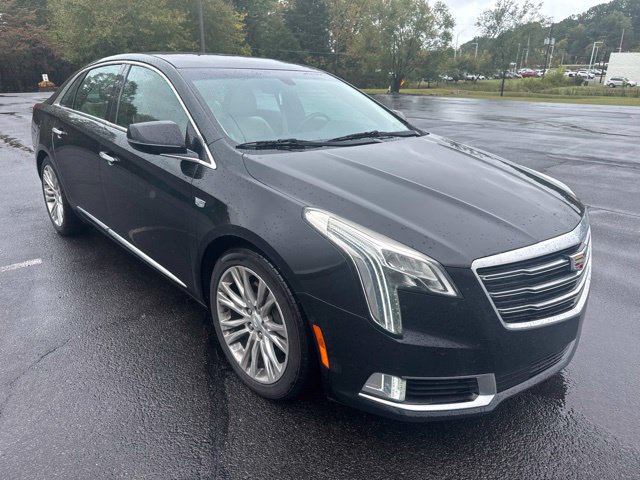 Used 2018 Cadillac XTS Luxury FWD image 1